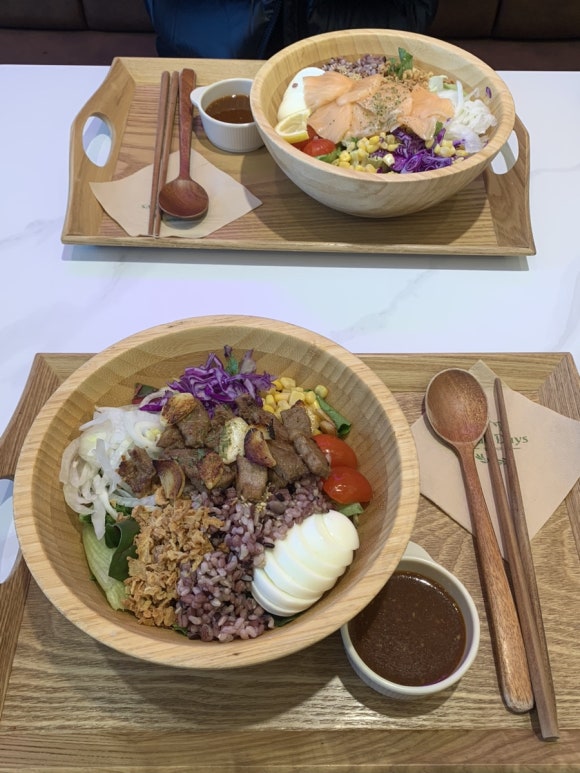 샐러데이즈충주 이미지