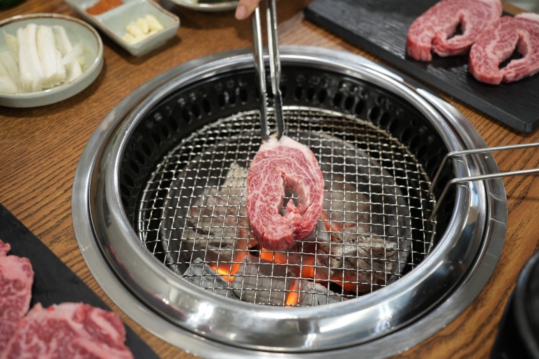 거산육회 이미지