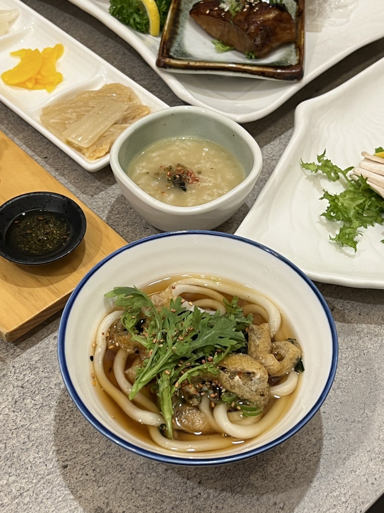 심야참치 이미지