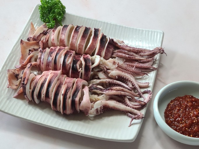 닭이네식품 이미지