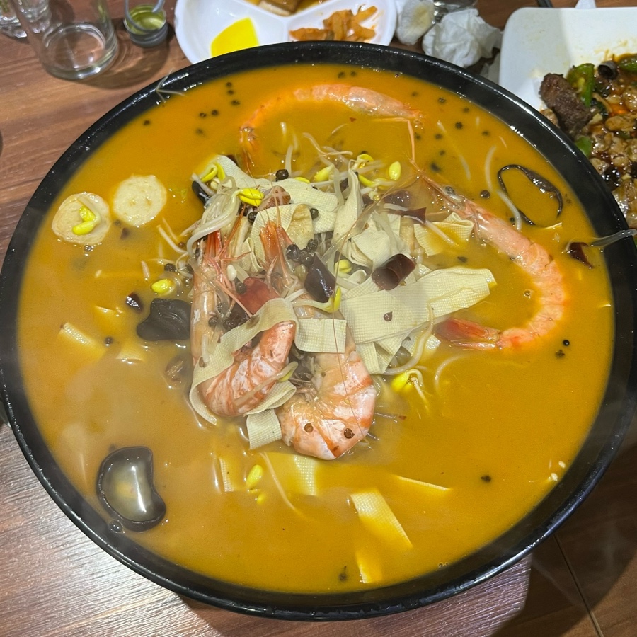 신세계양꼬치 마라탕 이미지