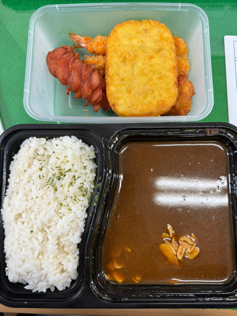 윤짱카레 이미지