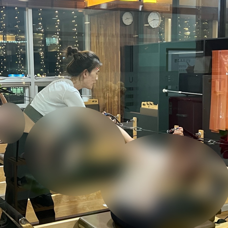 유고스튜디오 이미지