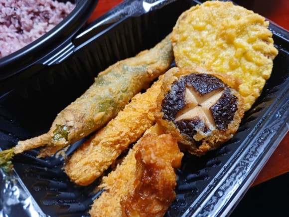 한일합밥 이미지