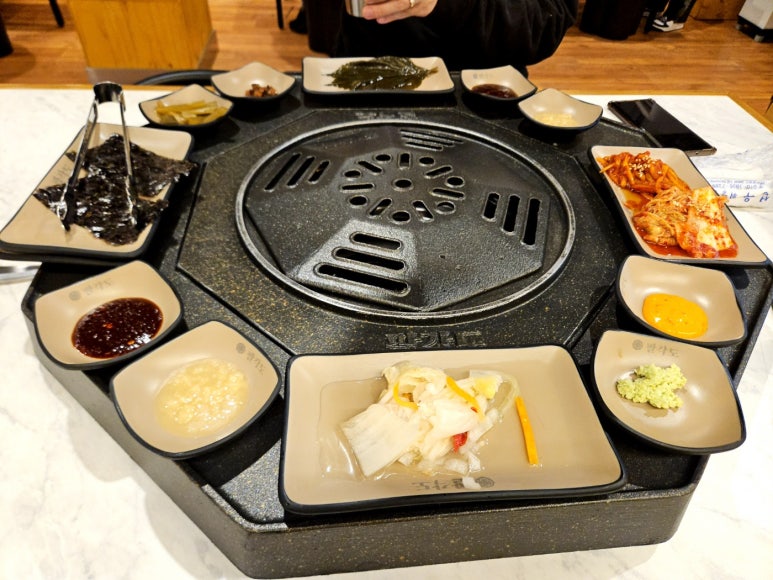 팔각도 상봉역점 이미지