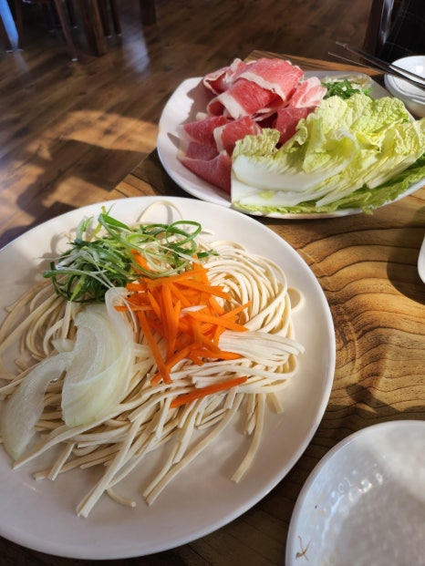 깊은솥칼국수 이미지