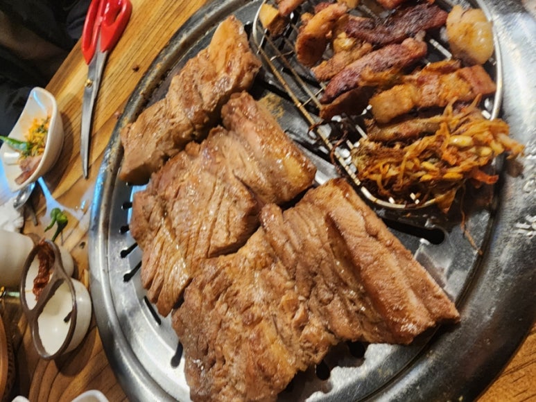 돈대박참숯구이 이미지