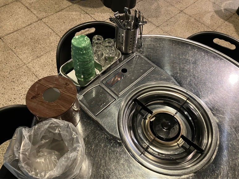찰스네닭장 이미지