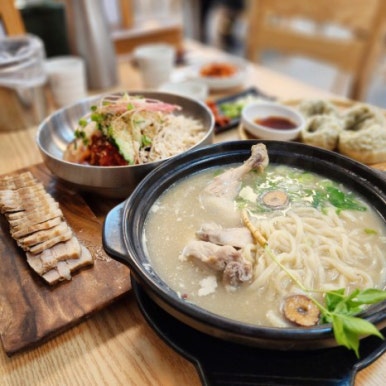 정성닭칼국수 이미지