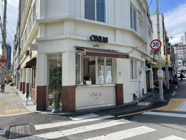 온어스(ONUS) 이미지