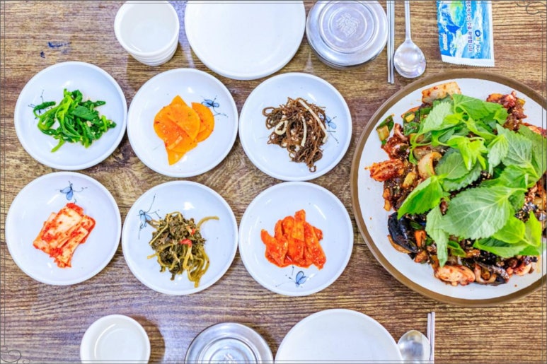 뚝배기식당 이미지