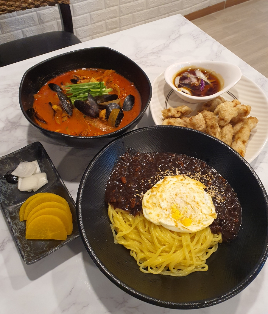 두남자짬뽕 이미지