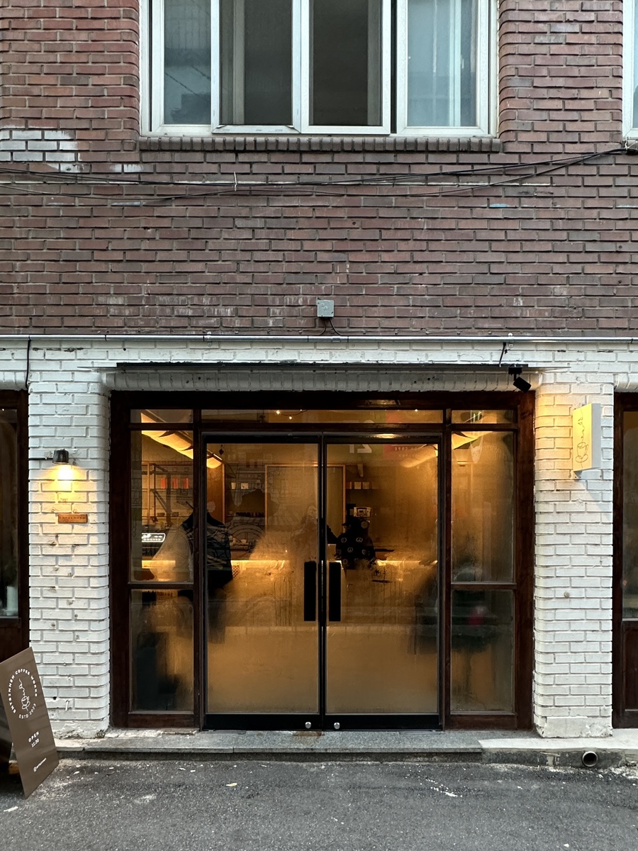 앤시넌(ENTSINNEN) 이미지