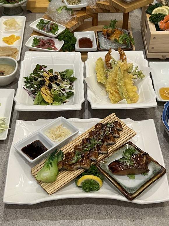 심야참치 이미지