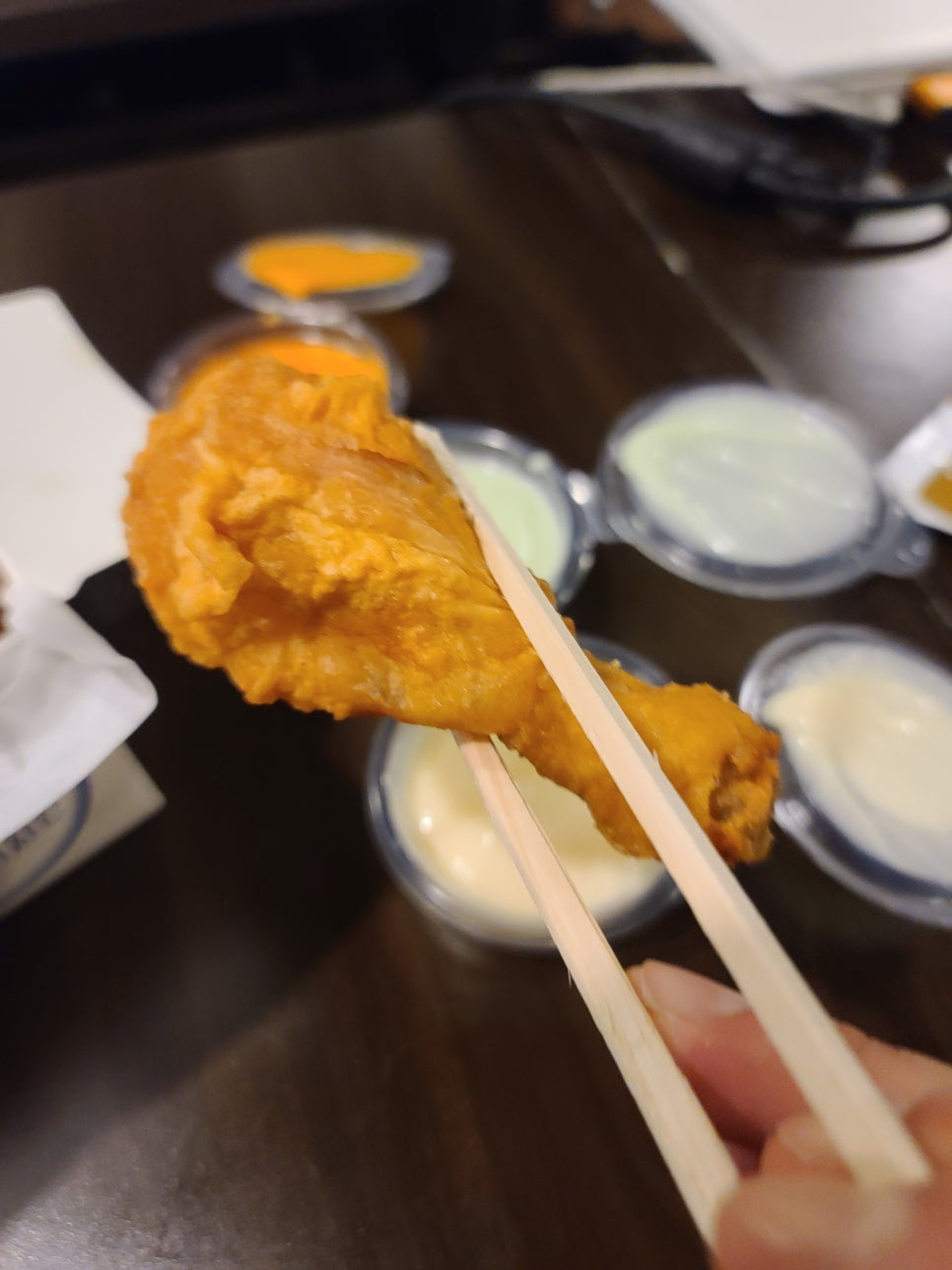 몽이두마리치킨 이미지