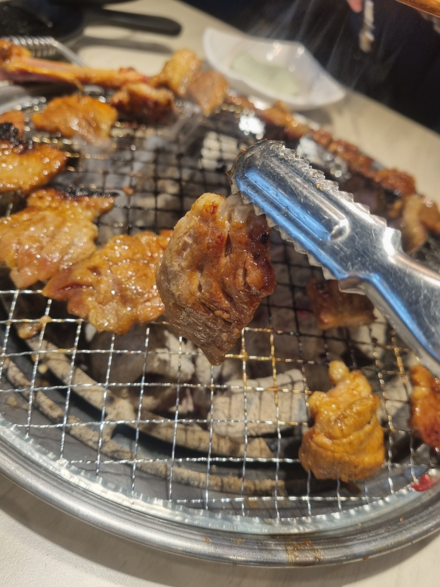 명륜진사갈비거두사거리점 이미지