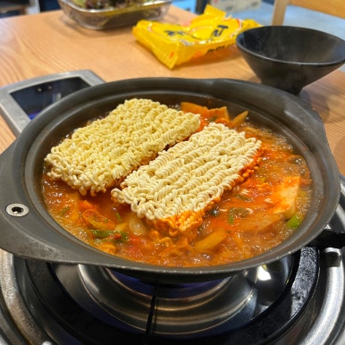 김정육 이미지