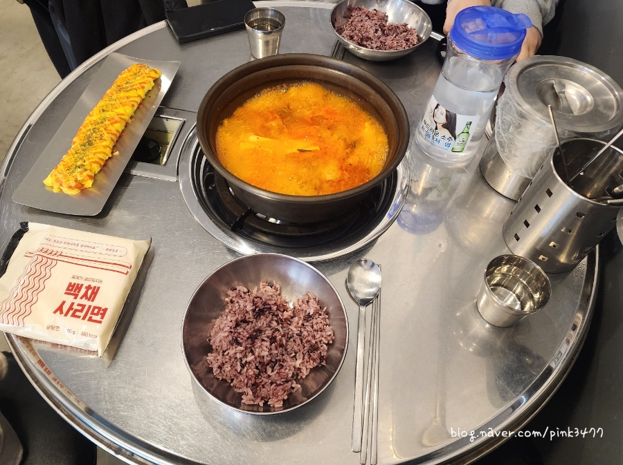 백채김치찌개 송탄쇼핑로점 이미지