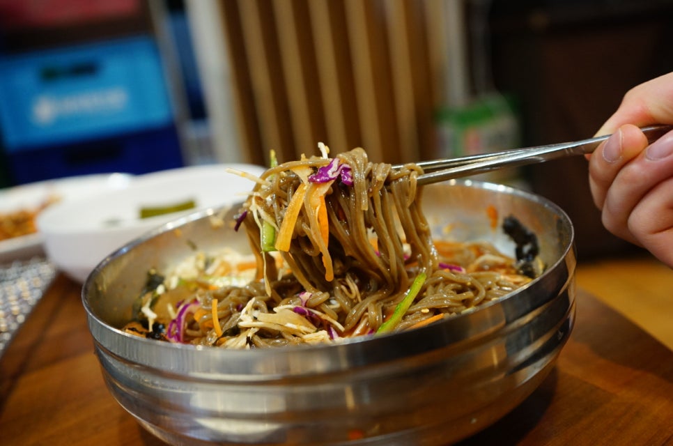 닭고집 숯불 닭갈비 이미지