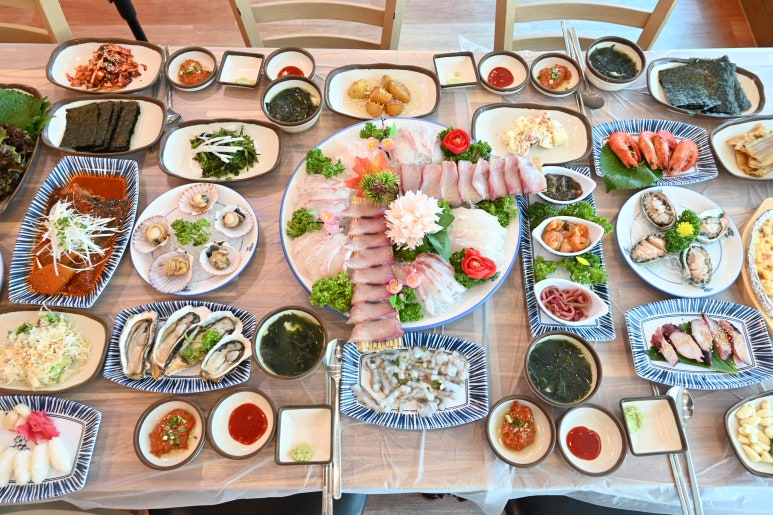 윤희횟집 이미지