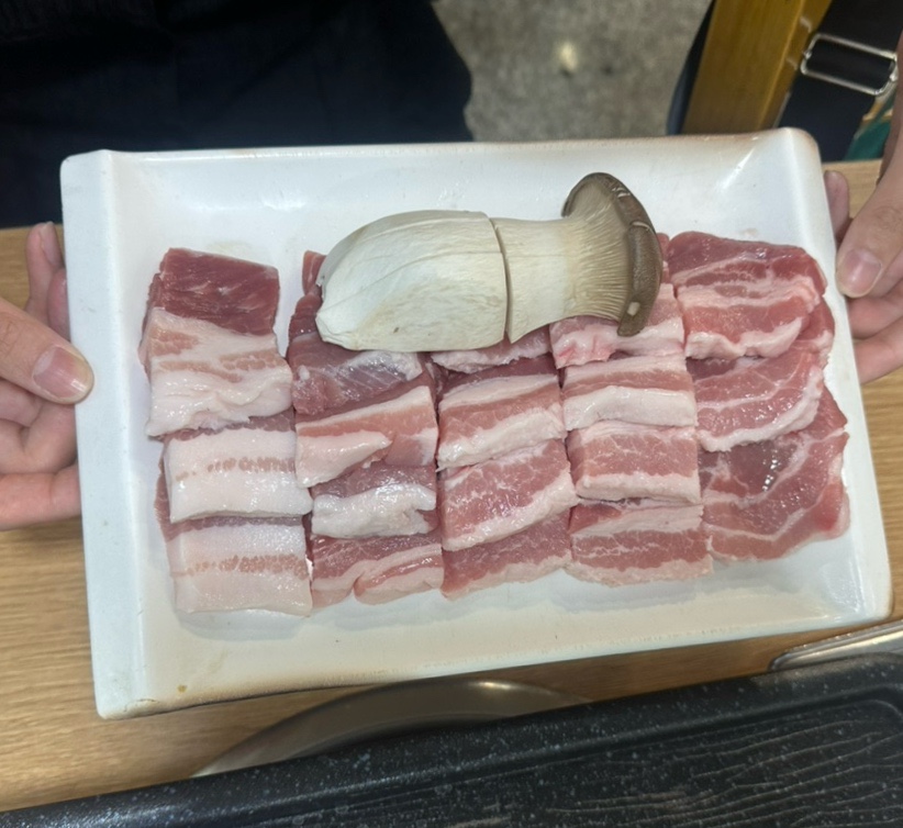 삼겹살앤부대찌개 이미지
