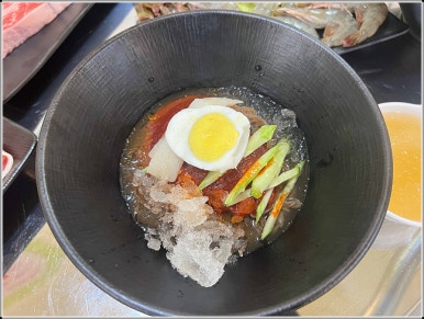 웃는고기 이미지