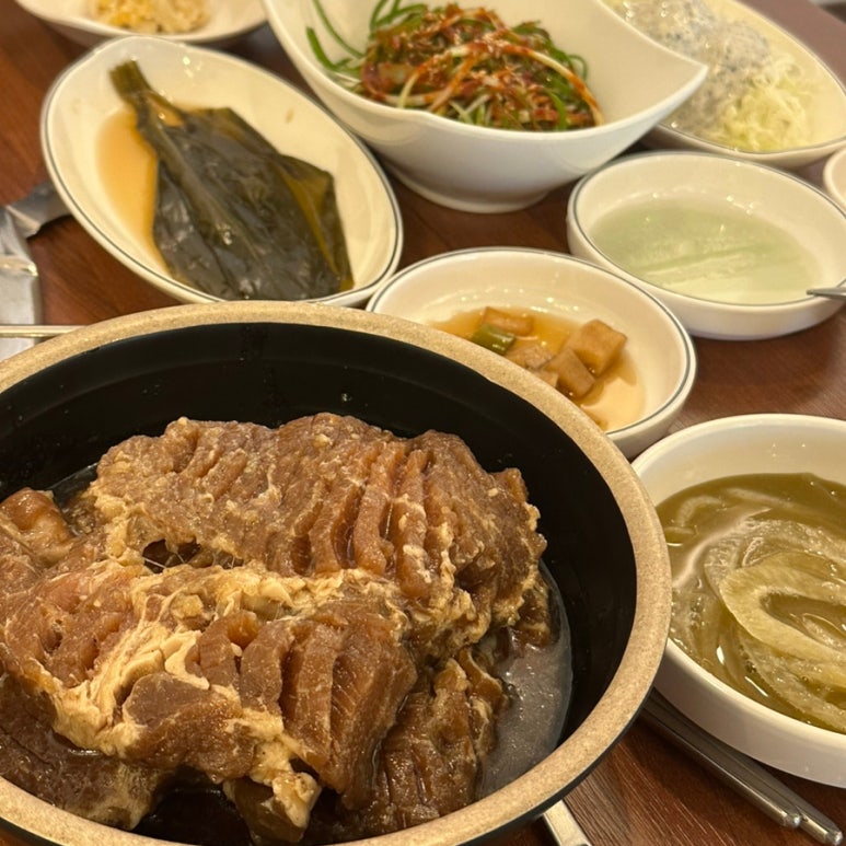 팔당돼지수제갈비 이미지
