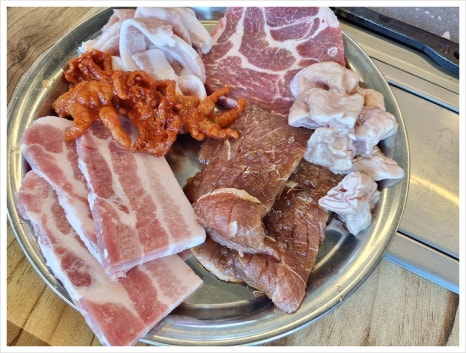 바다에빠진조개 이미지