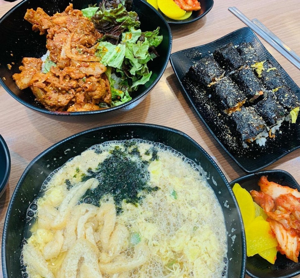 내가이나라의국수다 이미지