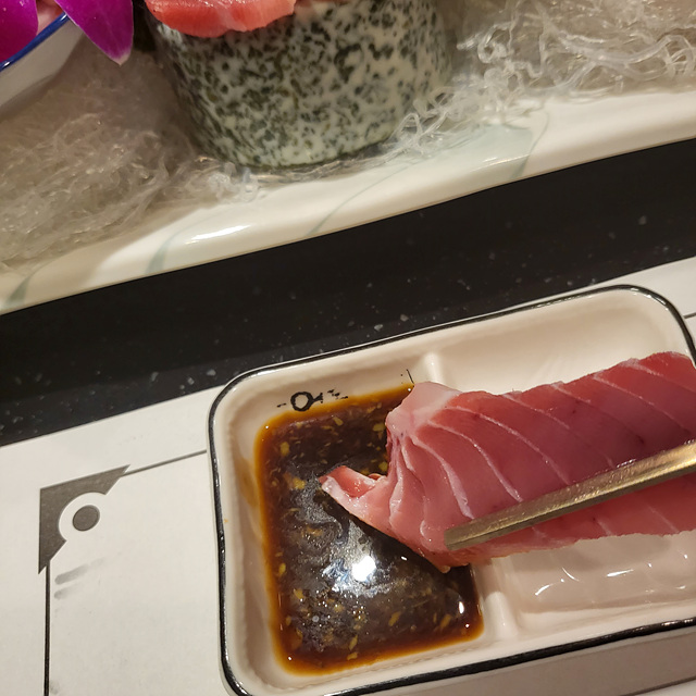 한참치 이미지