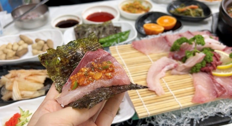 용마횟집 이미지