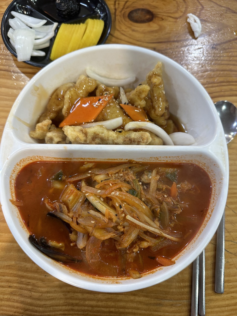 진동우리반점 이미지