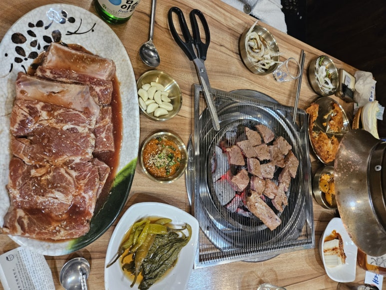 연탄생갈비 이미지