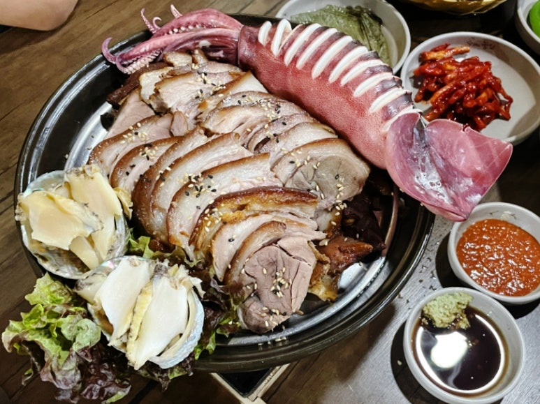 철이족발 이미지
