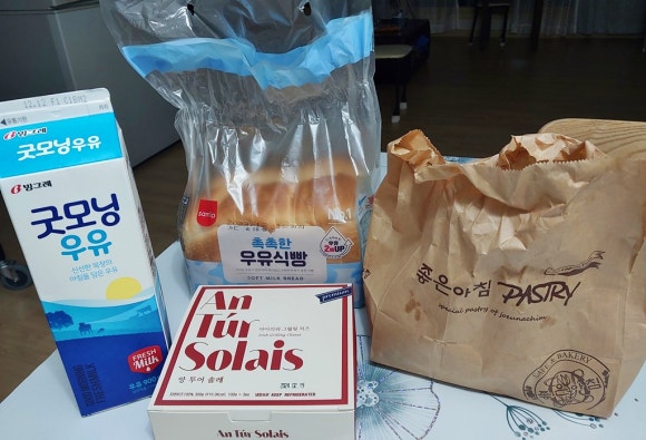 좋은아침 페이스트리 & 식빵 이미지