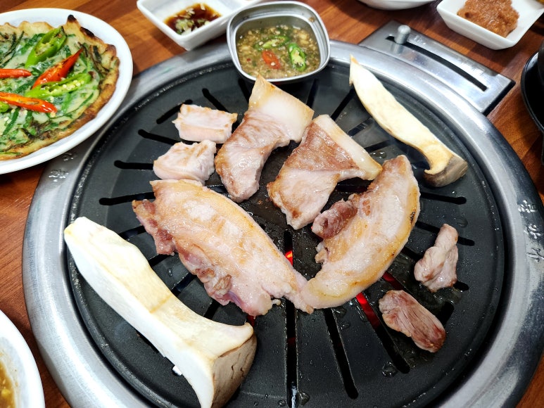 금호숯불뒷고기 이미지