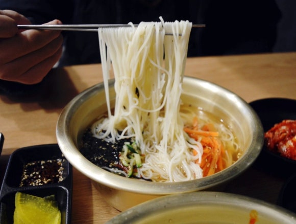 옛날양푼국수 이미지