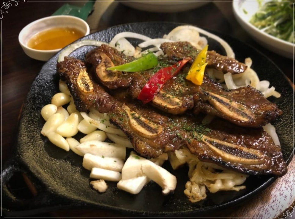 향은식당 이미지