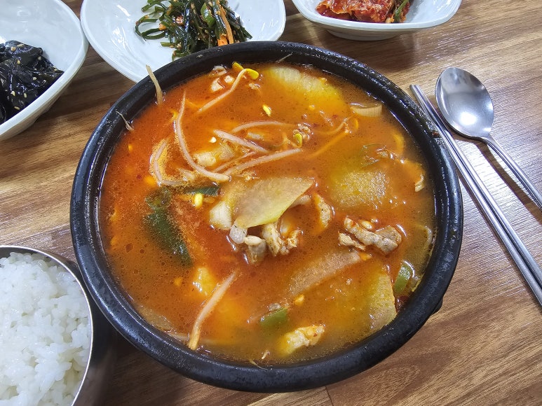 강촌생오리 이미지