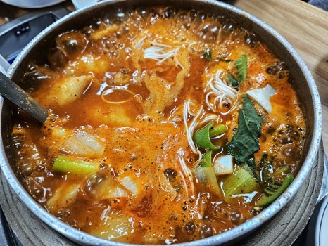 본오미꾸라지매운탕 이미지
