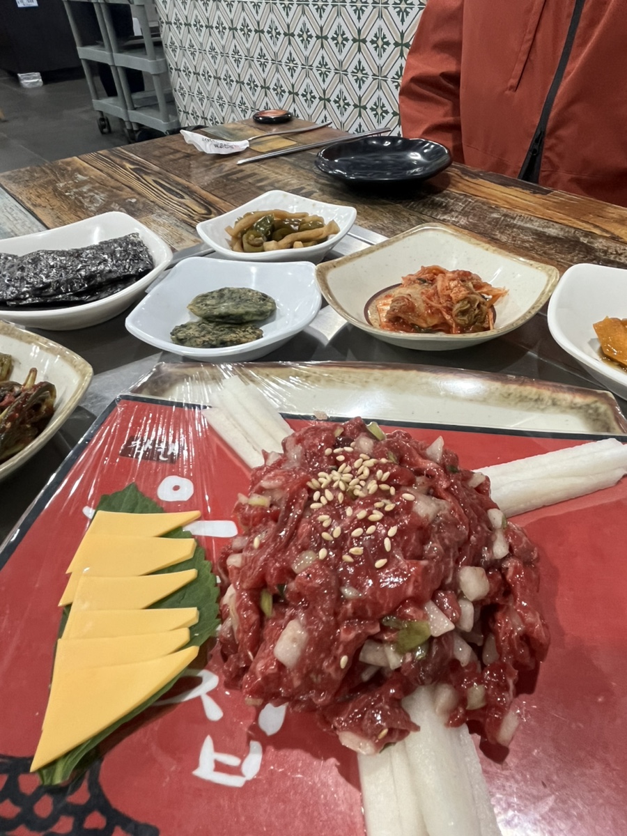 삼삼막창육회 이미지