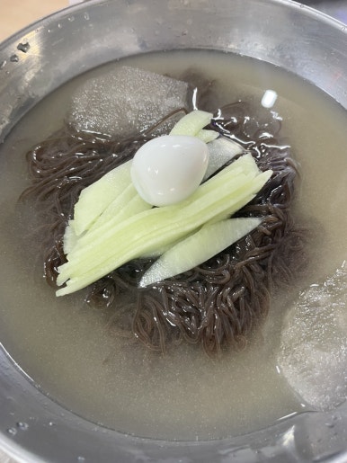 웅이삼겹 이미지