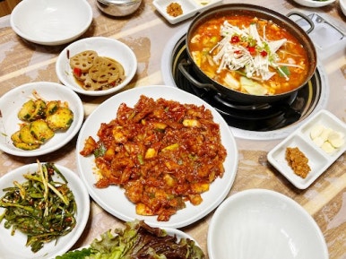 고향맛식당 이미지