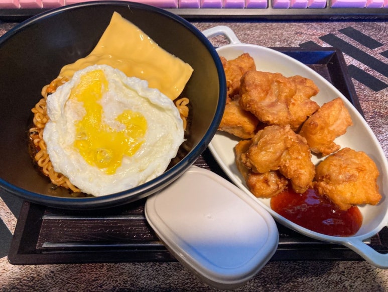 탑스타PC방 이미지