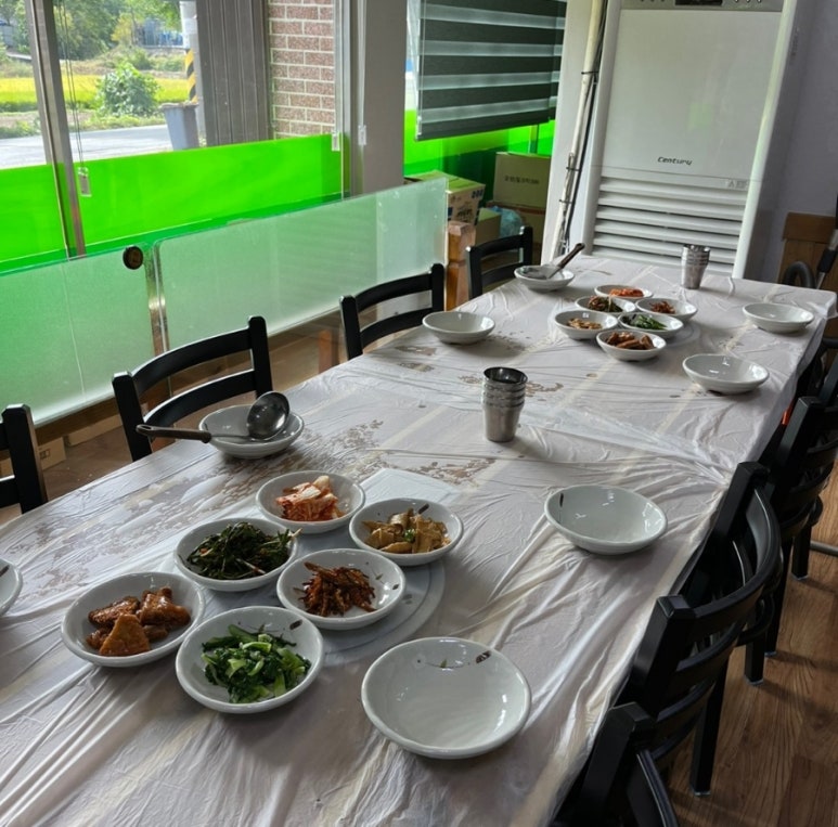 고향맛식당 이미지