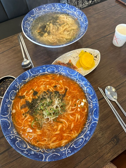 옛날들깨칼국수 이미지