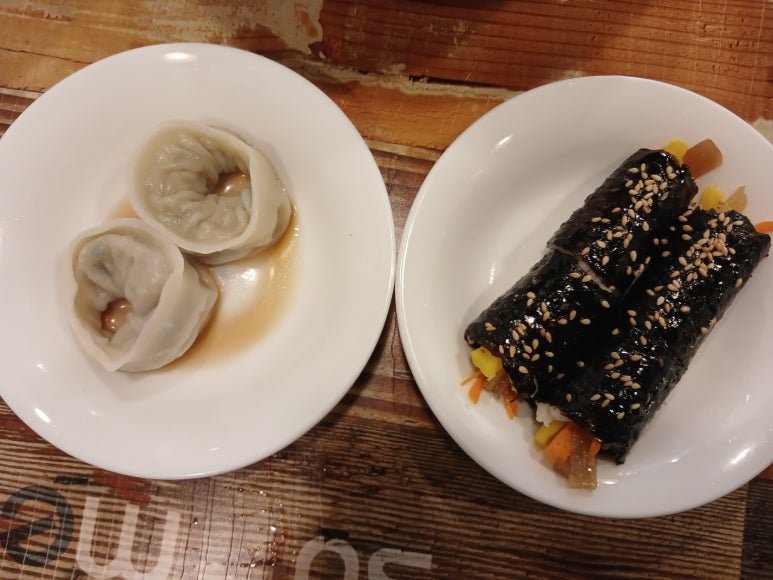 백년국수 이미지