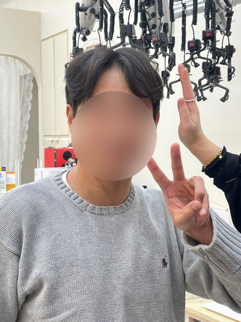 유엔니(Yu&ni) 이미지