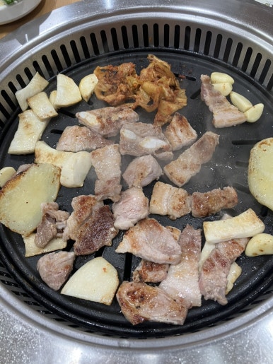쇠느리식육석쇠구이 이미지