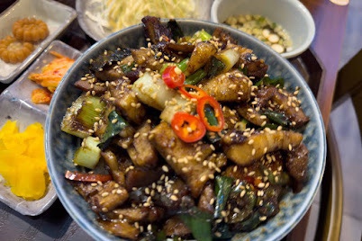 리덮밥 이미지
